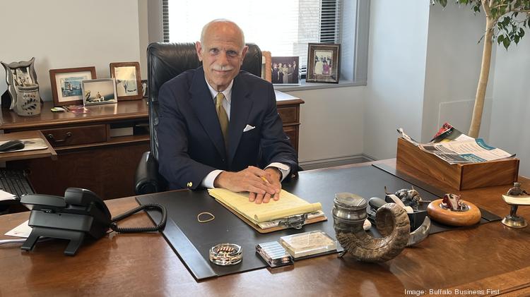 Longtime trial lawyer Francis Letro moves his Buffalo firm to Main Street